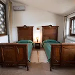 Scappo In Umbria, Torre Angelina