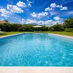 فيلة Scappo In Umbria, Torre Angelina *