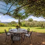 Scappo In Umbria, Torre Angelina * Todi