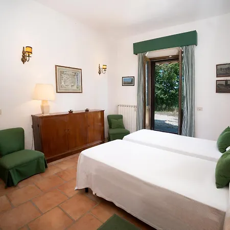 Scappo In Umbria, Torre Angelina