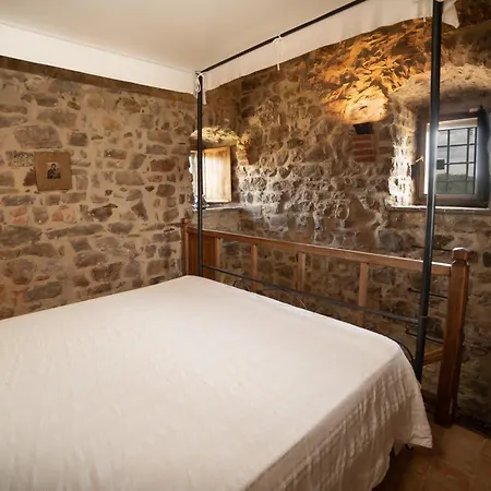 Scappo In Umbria, Torre Angelina Villa *