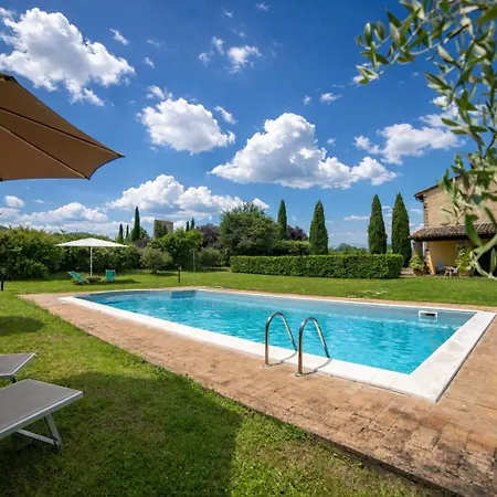 Scappo In Umbria, Torre Angelina * Todi